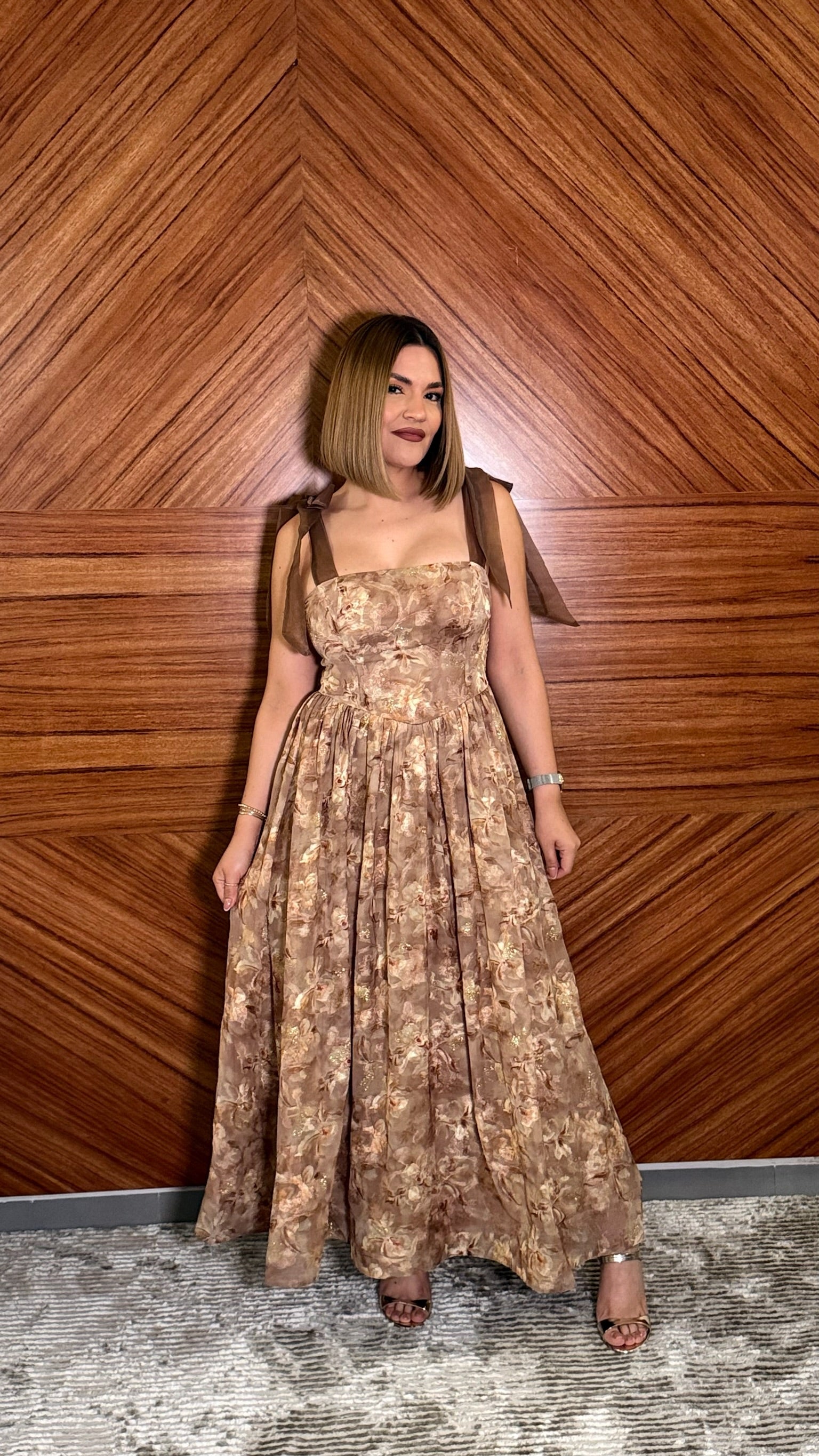 Vestido café taupe