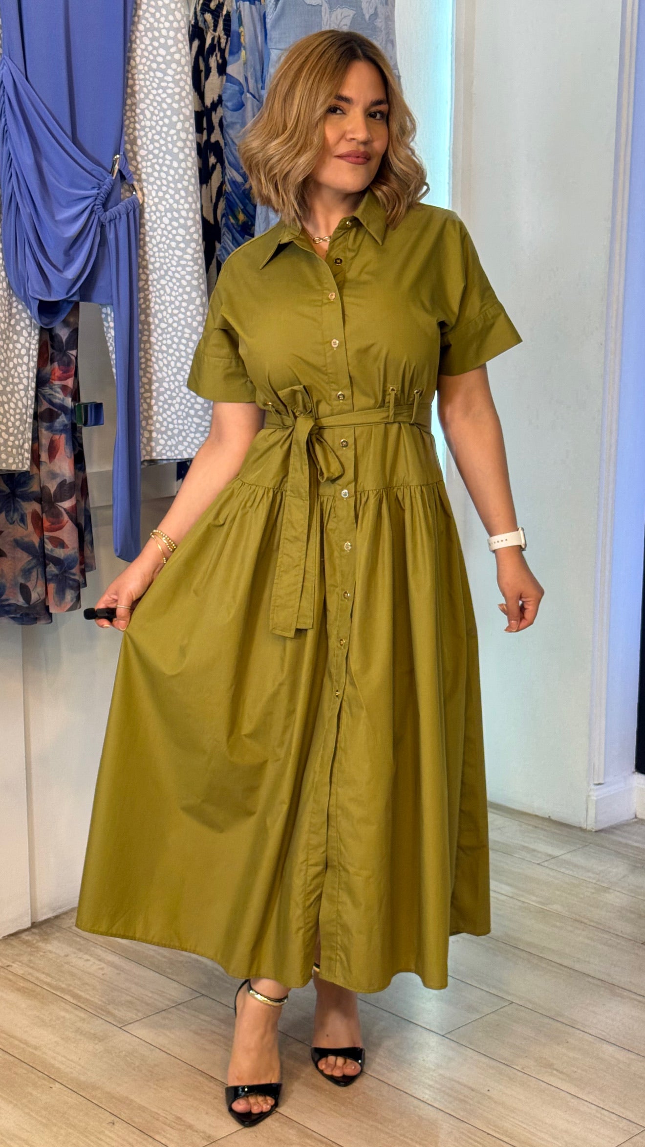 Vestido verde olivo