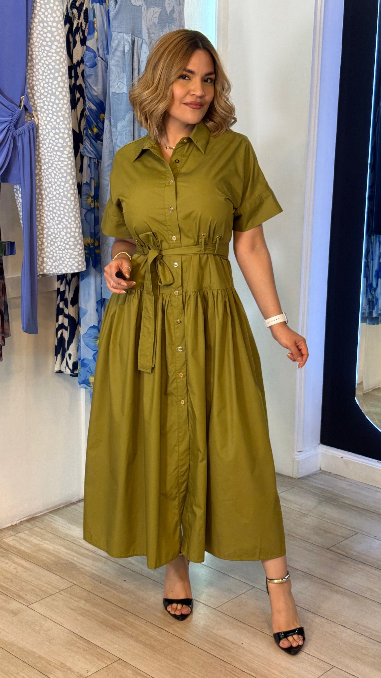 Vestido verde olivo