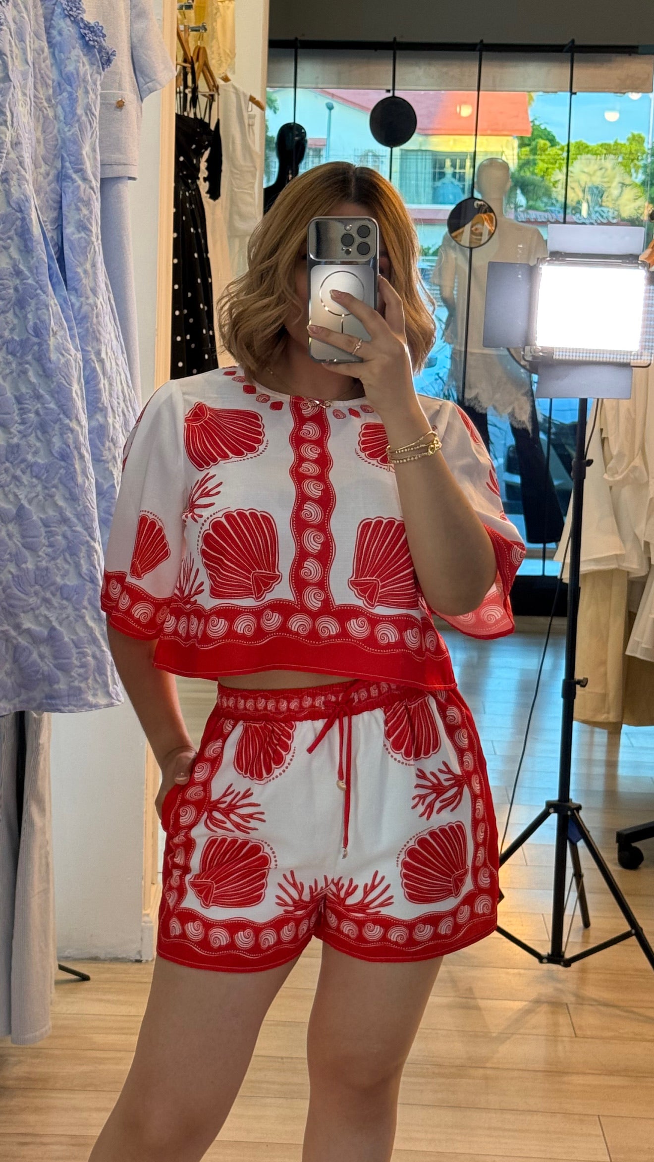 Set blusa y short rojo con blanco