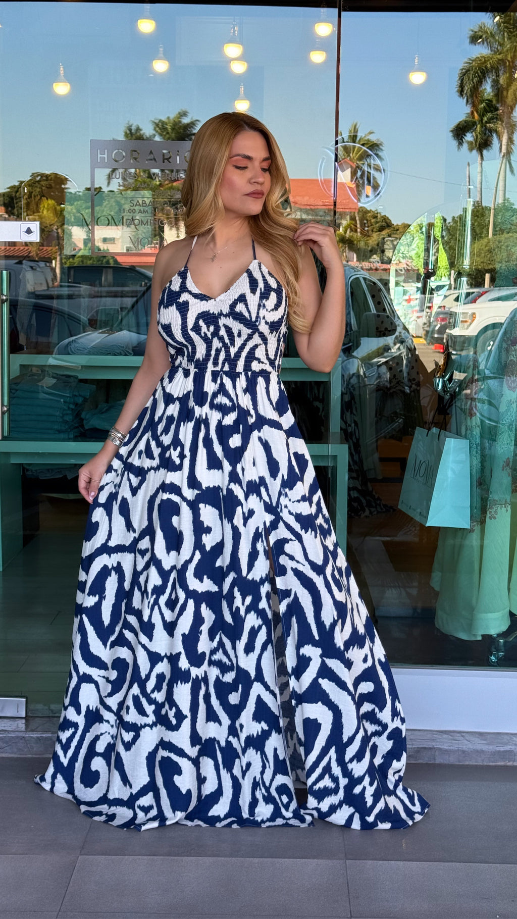 Vestido azul rey