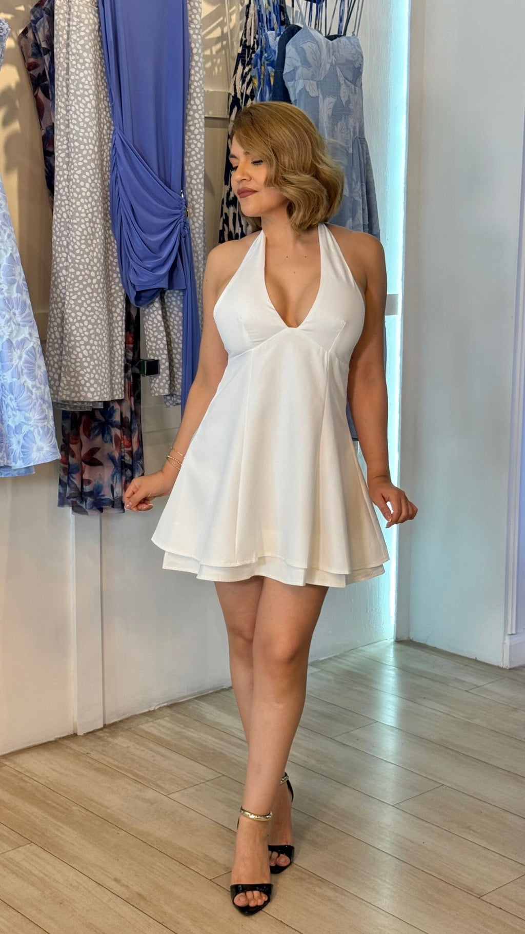 Vestido corte halter